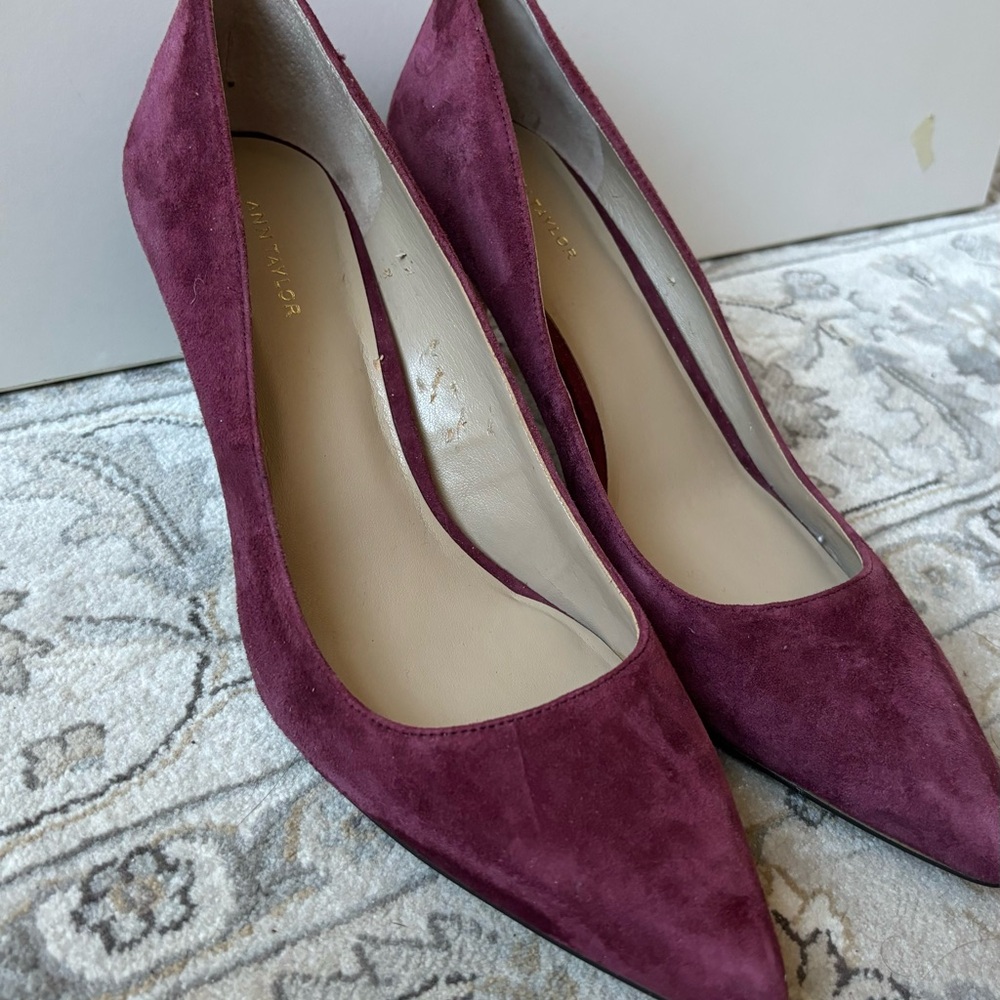Ann Taylor Burgundy Suede Heels